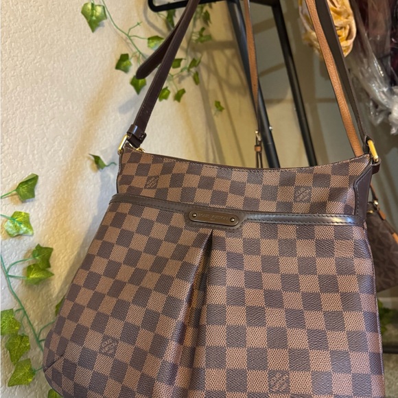 Louis Vuitton Damier Ebene Bloomsbury PM Messenger Bag From the 2011 Collection - Picture 4 of 6
